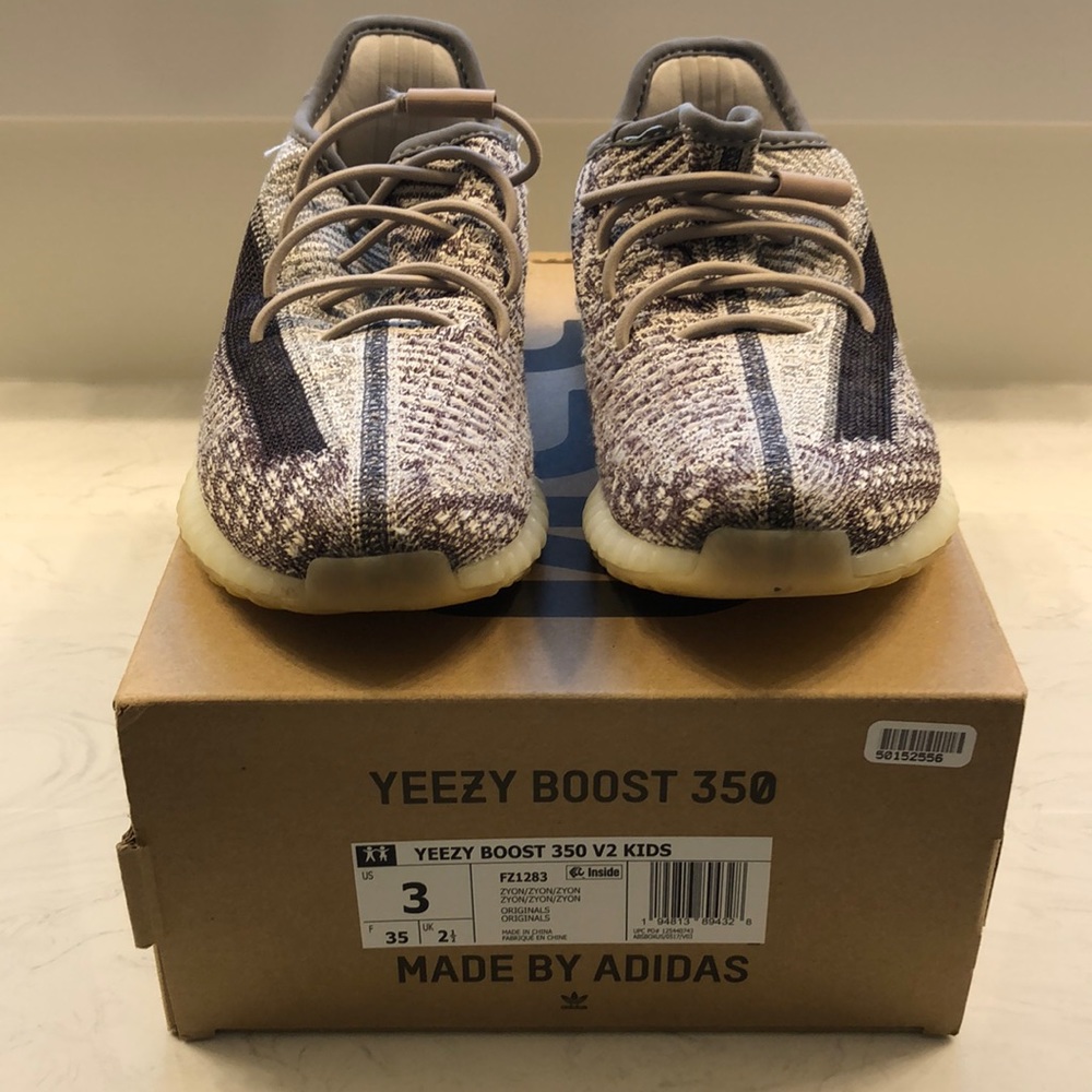 Kids Yeezy Boost 350 Size 3 with Box